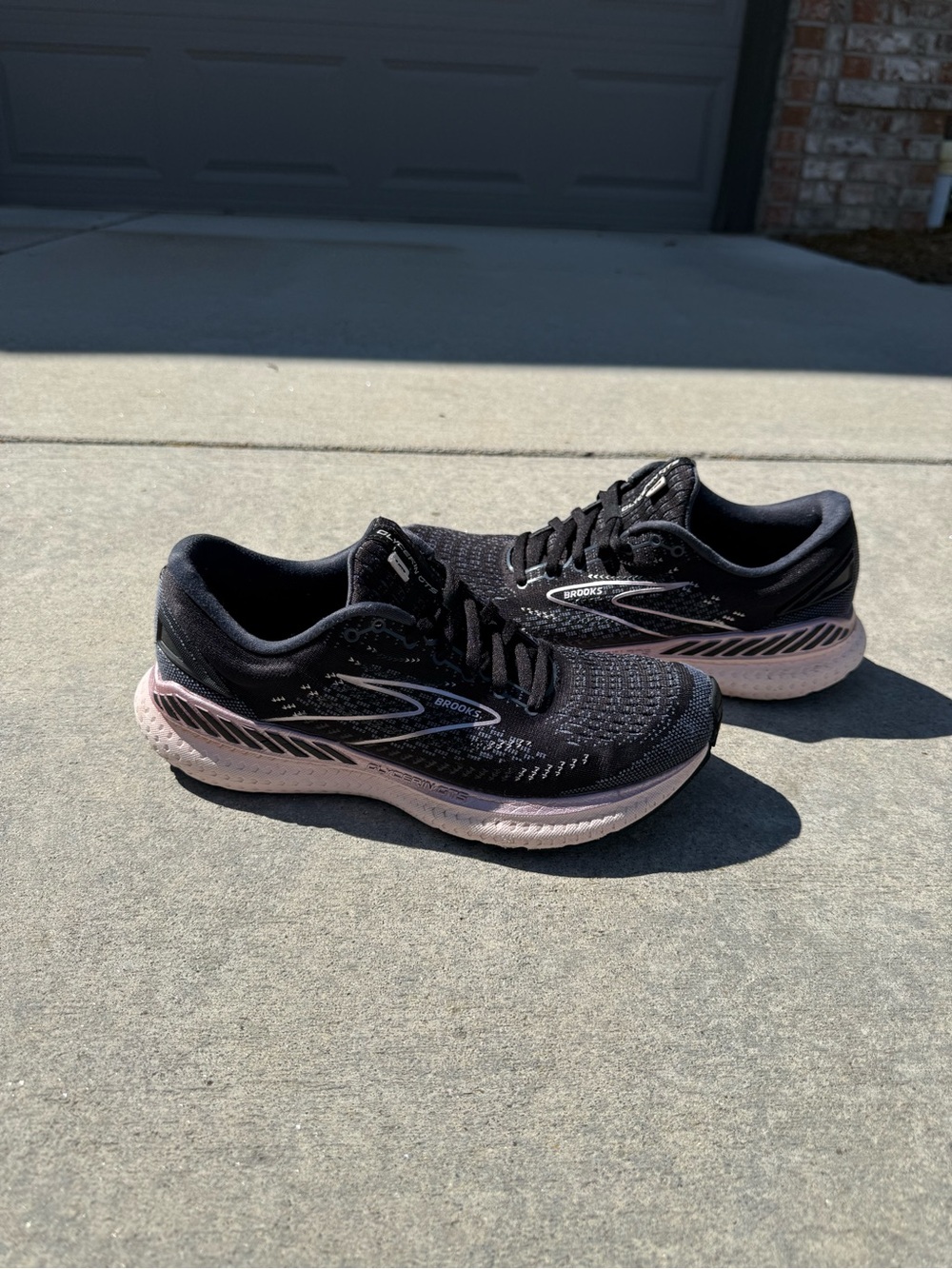 Women’s Brooks Glycerin 19 (size 9)